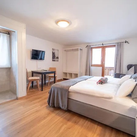 Juliana Guest house *